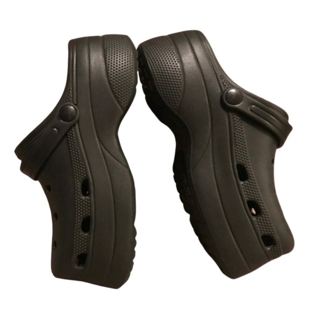 Rubber Platform Vented Clogs - Picture 2 of 10